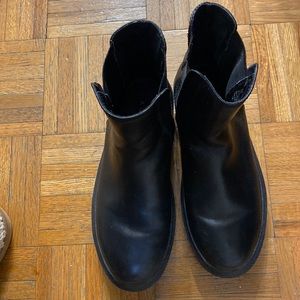 AQUA
Women's Loren Platform Ankle Boots size 9 black